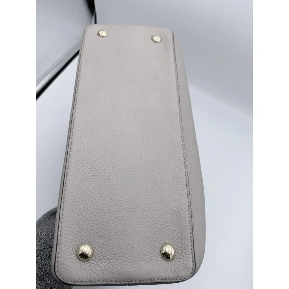 Authentic Louis Vuitton Capucines MM Gray Taurillon Leather Gold Hardware Bag